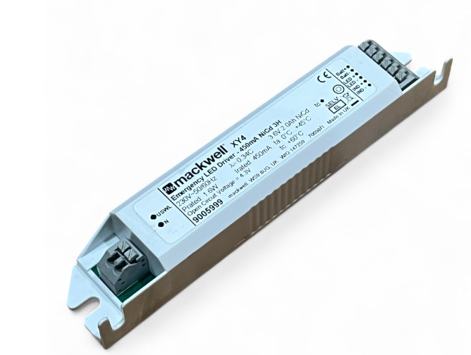 9005999
