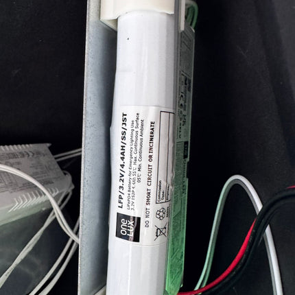 OneLux  LFP/3.2V/4.4AH/SS/JST