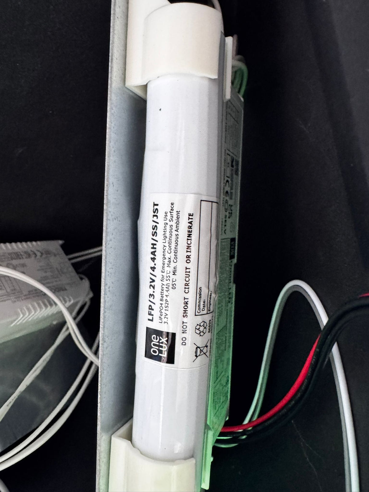 OneLux  LFP/3.2V/4.4AH/SS/JST